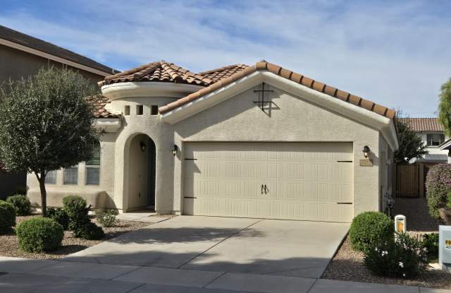 3412 S Luiseno Boulevard