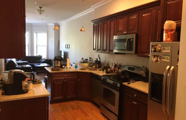 Photo of Beautiful 3 bedroom unit near Boston University and the Green Line!