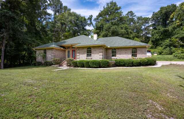 2388 Halperns Way