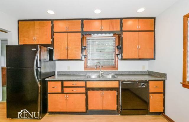 5615 Primrose Avenue