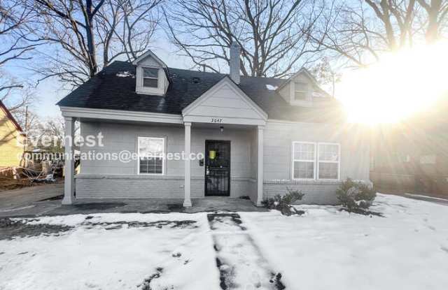 Photo of 3647 South Deerwood Avenue