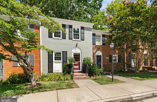 6627 BURLINGTON PLACE