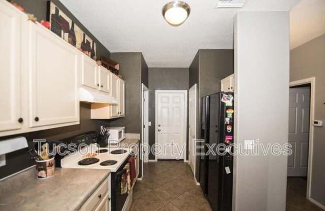 12700 N. Rodeo Land Ave.