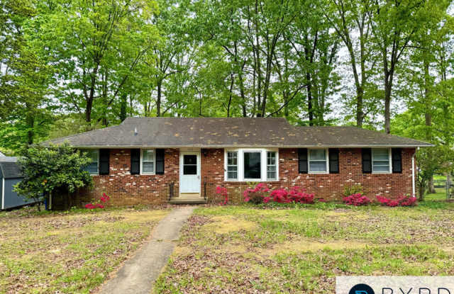 2113 Woodmont Dr - 2113 Woodmont Drive, Bon Air, VA 23235