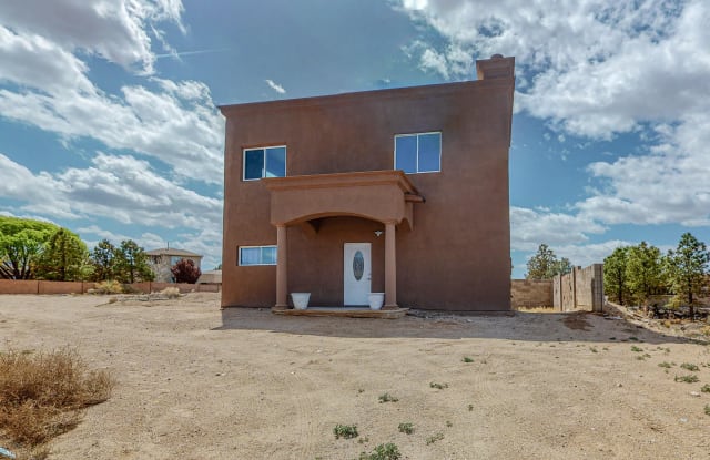 8120 1/2 BEVERLY HILLS Avenue NE - 8120 Beverly Hills Ave NE, Bernalillo County, NM 87122