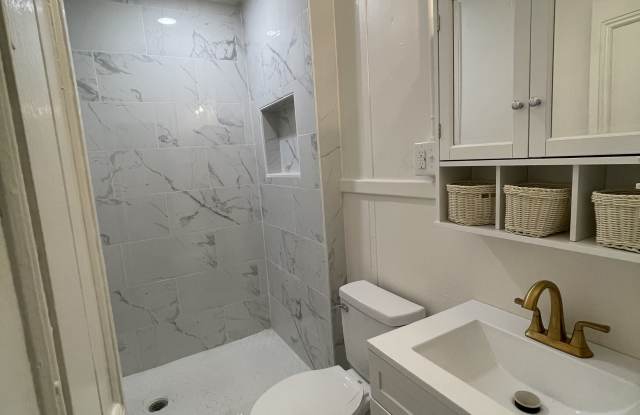 4424 Danneel St Unit C