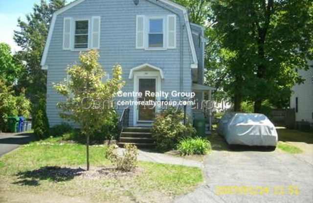 10 Gilbert St.