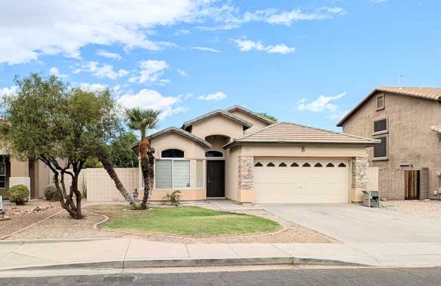 PRICE REDUCED IN SAN TAN RANCH!!!!