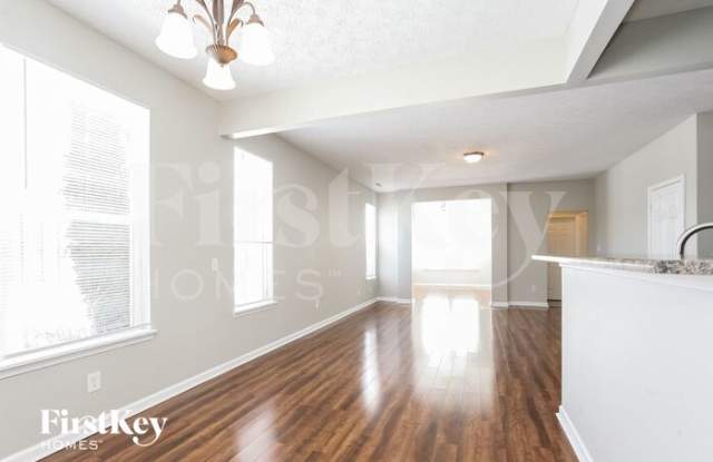 4915 Birmingham Drive