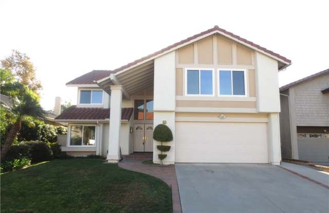 6 Ninos - 6 Ninos, Irvine, CA 92620