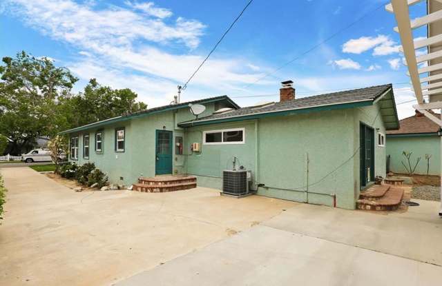 Upgraded Home Next to Chapman University