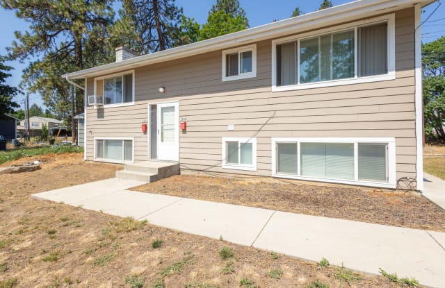 1242 2nd St - 1242 2nd Street, Cheney, WA 99004