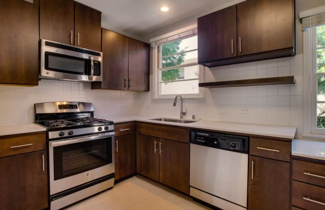 Lincoln Place Apartment Homes