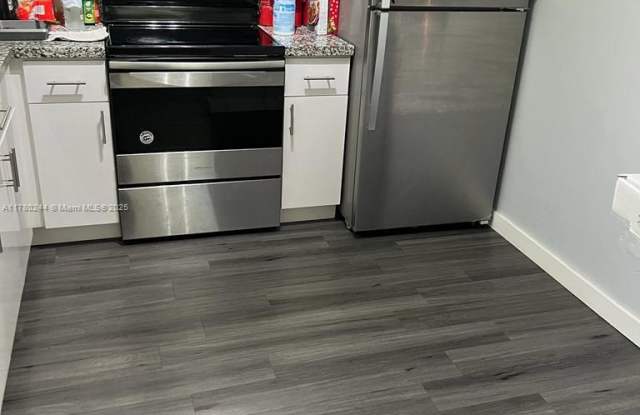 1401 Northwest 1st Avenue