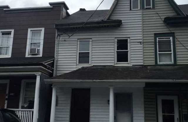 722 East Commerce Street