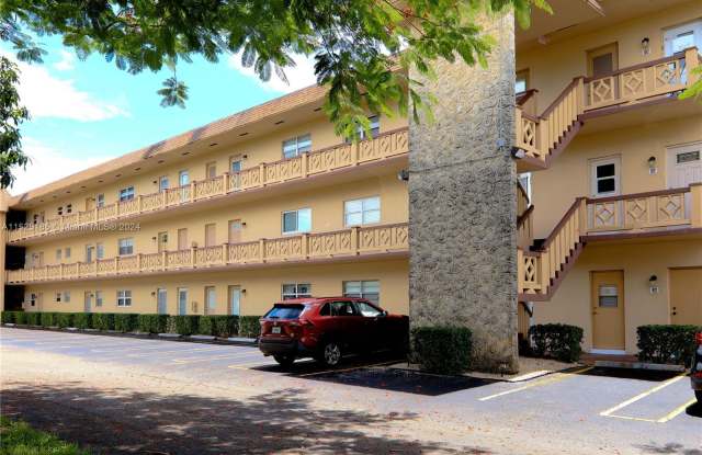 3530 NW 52nd Ave