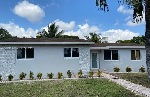 20004 SW 118th Ct - 20004 Southwest 118th Court, South Miami Heights, FL 33177