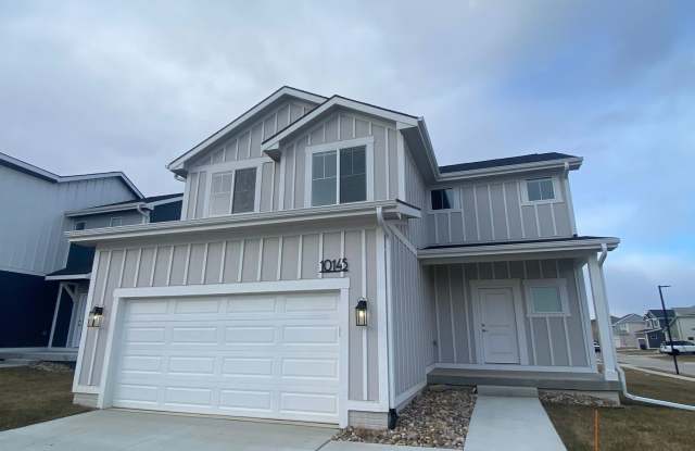 Luxury New Construction Home - RENT SPECIAL!