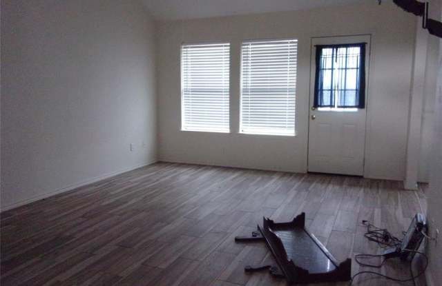 1511 Spanish Oak Drive