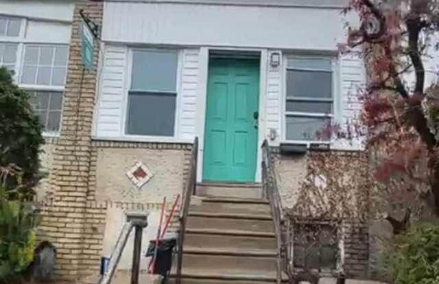 4804 North 12th Street