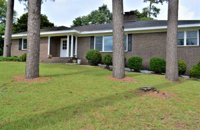 207 East Martintown Road