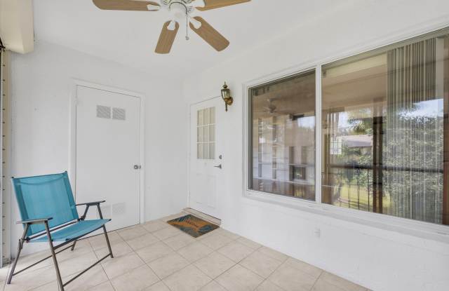 313 Pine Ridge Circle