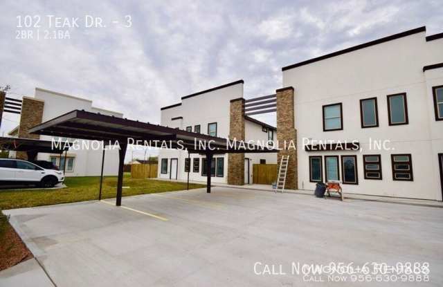 102 Teak Dr