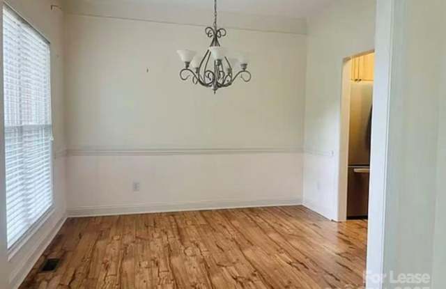 14843 Middlesborough Drive