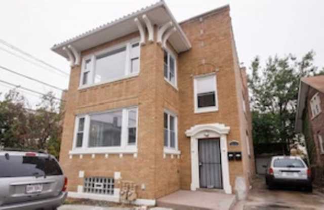 2525 E 72nd Pl - 2