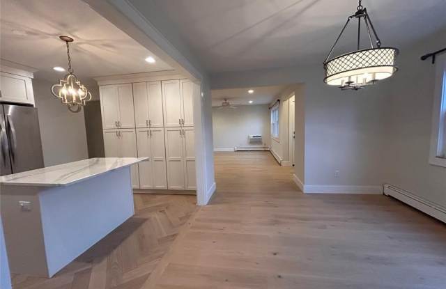 26 Delia Boulevard 1