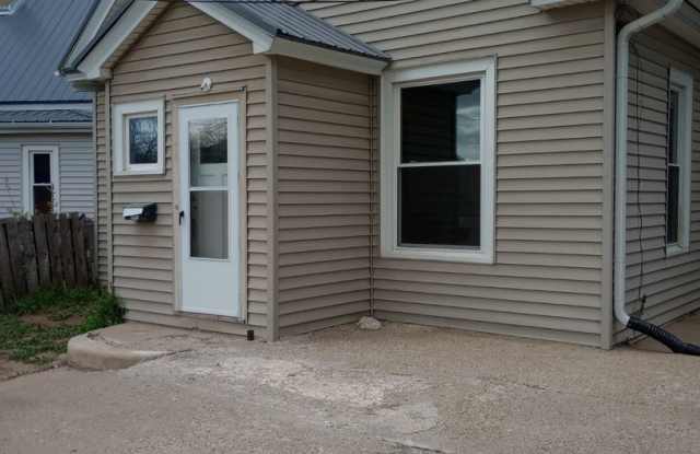 $1,200 Deposit $1,200 Rent