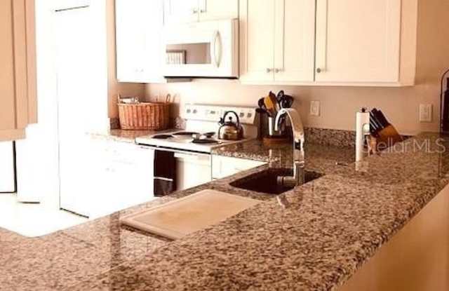 9480 HIGH GATE DRIVE