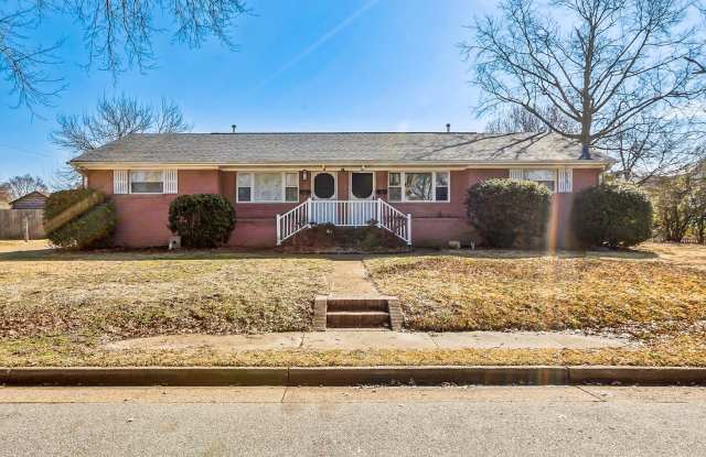 Hampton Duplex 2bed 1 bath