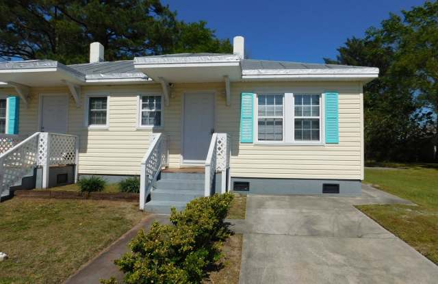 712 B North B Street - located in the Town of Bridgeton!