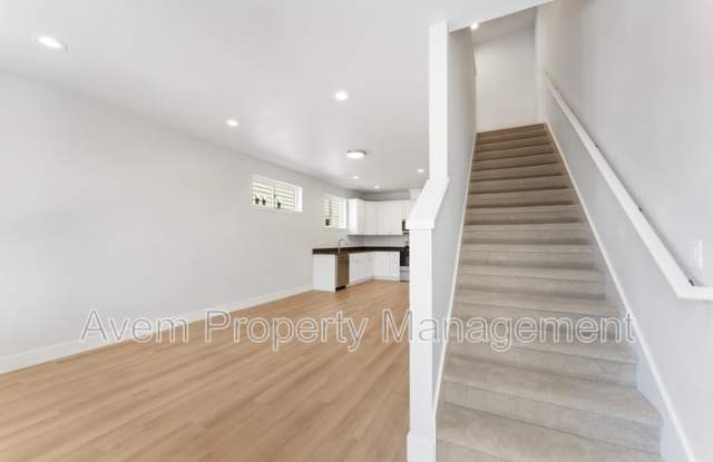 936 Molalla Avenue - 4