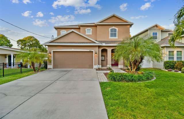 Photo of 3407 W BAY AVENUE