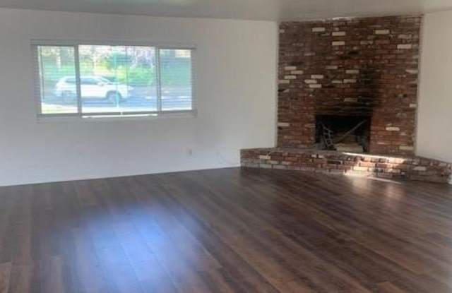 3452 Town Center Drive