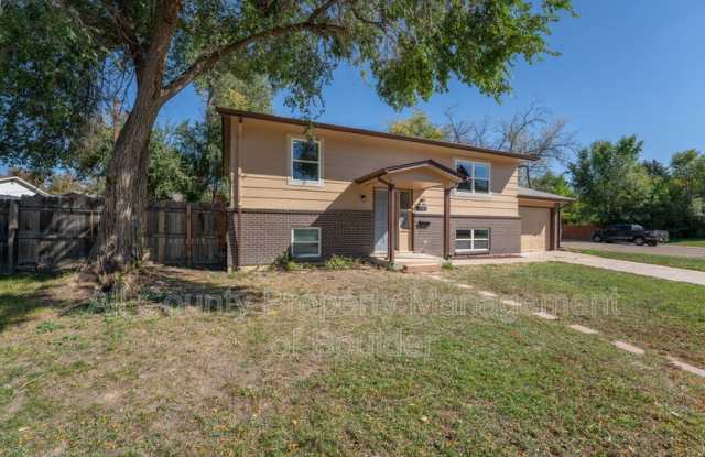 1542 Lamplighter Dr