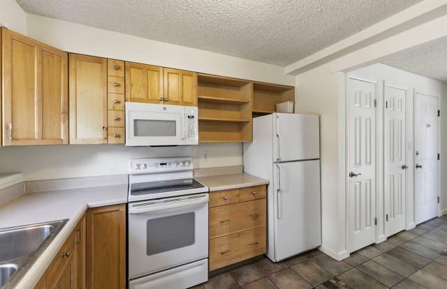 1684 Riverside Ave #1, Fort Collins, CO 80525