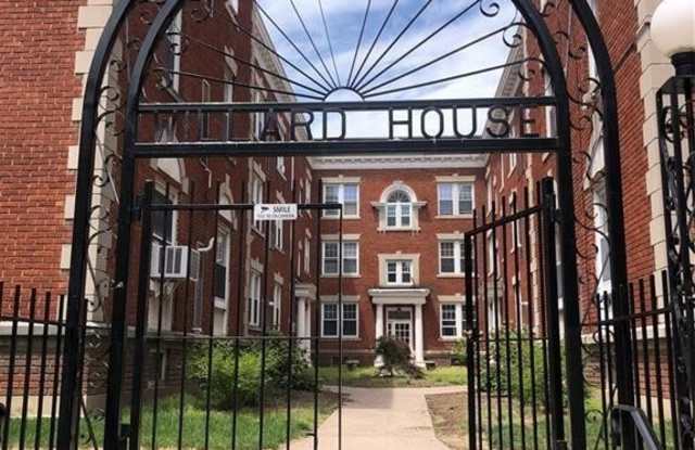 47 Willard Street