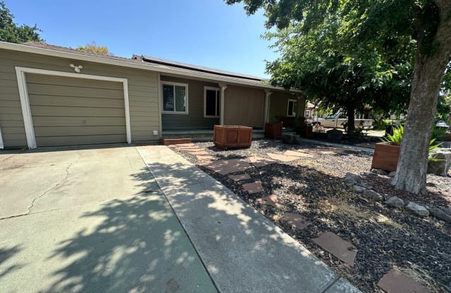 1836 Telegraph Ave - 1836 Telegraph Avenue, Stockton, CA 95204