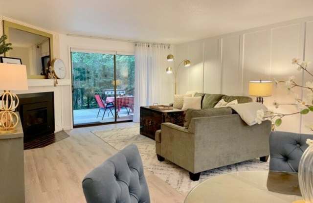 5421 West Fairway Lane