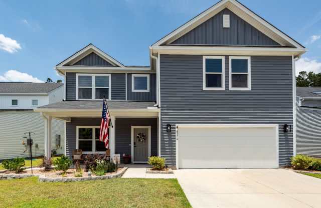 4 Bedroom, 2.5 Bathrooms in Watson Hill - Summerville