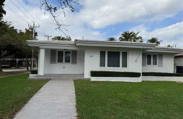 Photo of 547 Giralda Ave