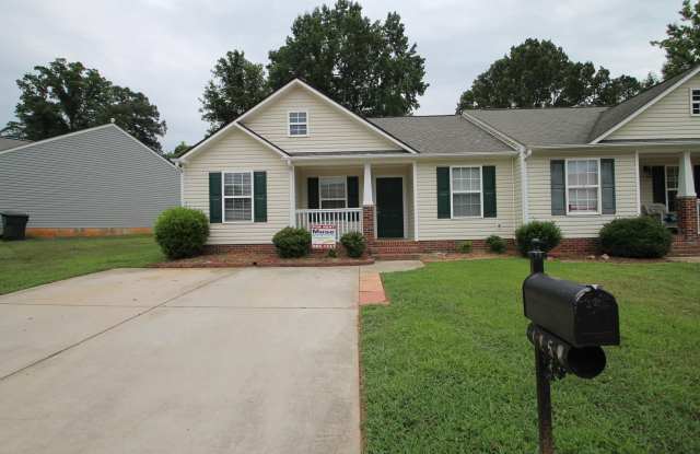 Exclusively Offered by Muse Realty, LLC