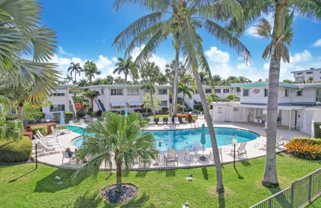 180 Isle Of Venice Drive 222