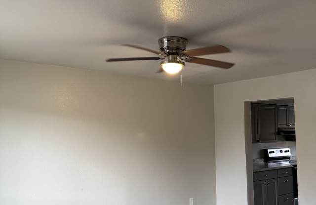 Photo of 3296 1/2 Lombardy Lane - 2