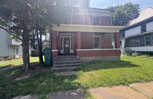 1216 22nd St.