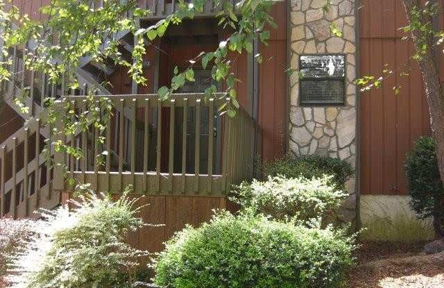 1603 Aspen Way