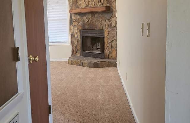 1010 Brookhollow Drive - 7
